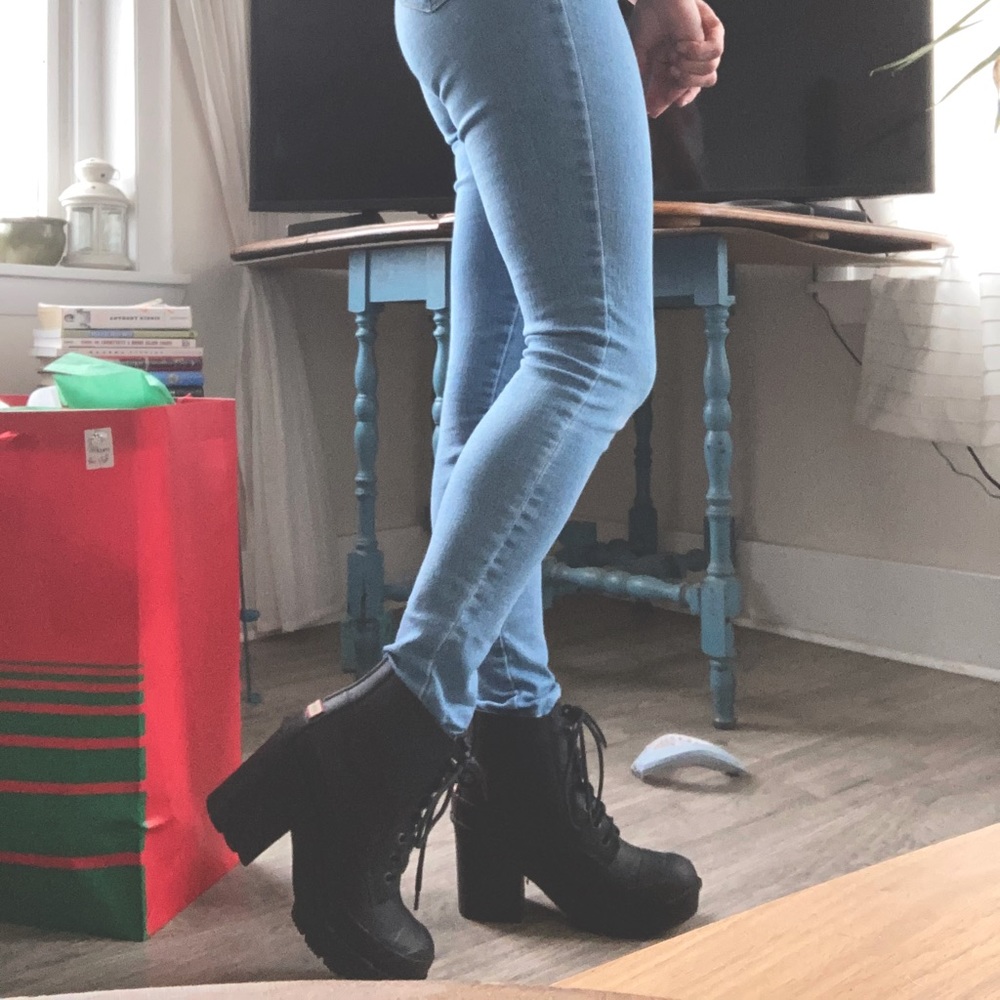 Hunter platform waterproof boots